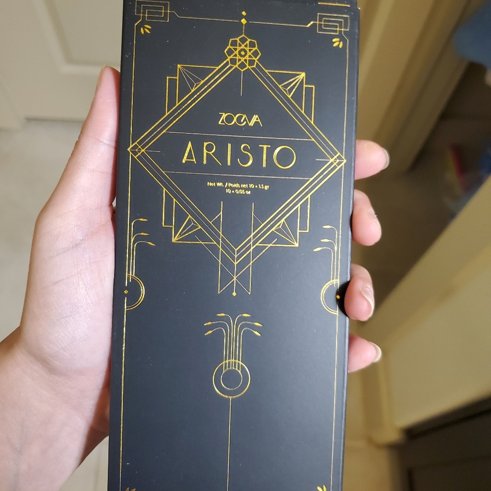 ZOEVA Aristo eyeshadow palette NIB